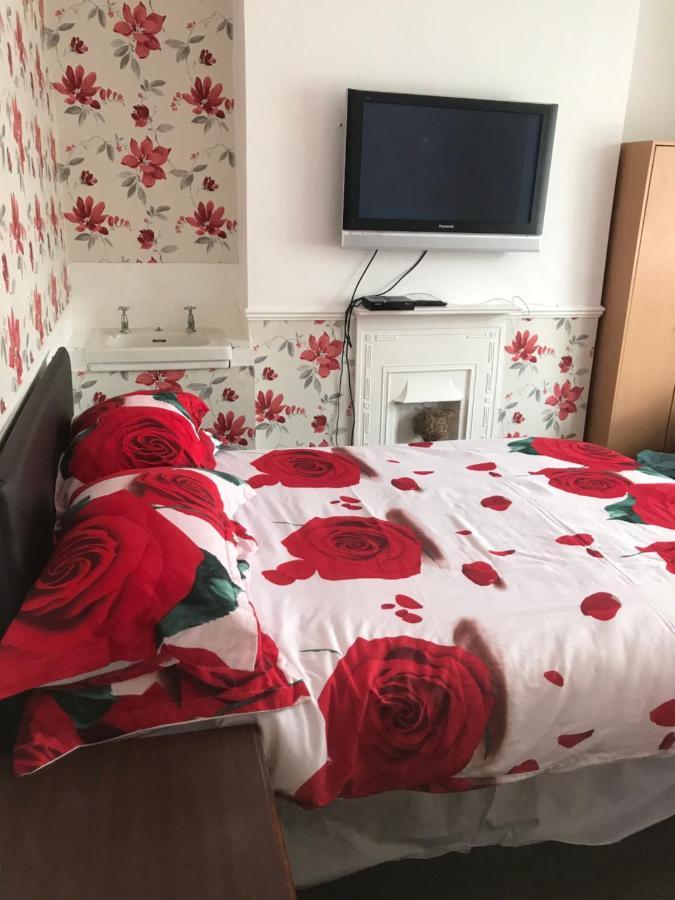 Bensons Guesthouse Southend-on-Sea Bagian luar foto