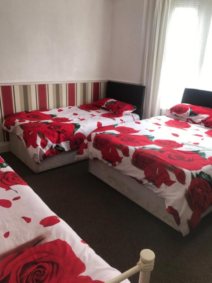 Bensons Guesthouse Southend-on-Sea Bagian luar foto