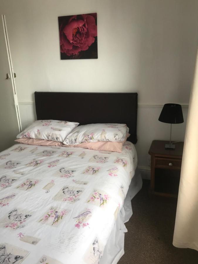 Bensons Guesthouse Southend-on-Sea Bagian luar foto
