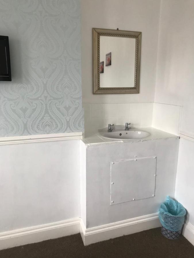 Bensons Guesthouse Southend-on-Sea Bagian luar foto