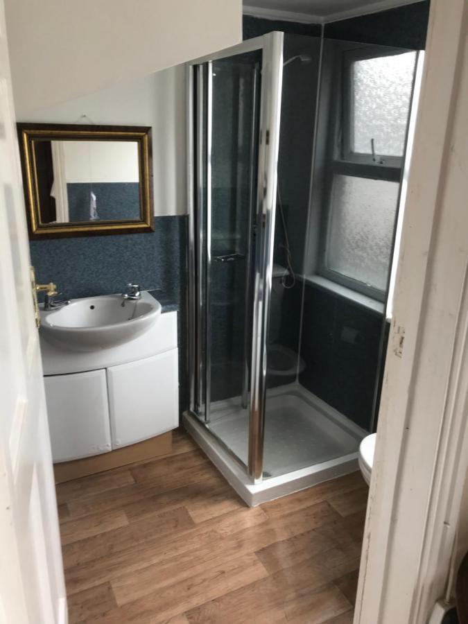 Bensons Guesthouse Southend-on-Sea Bagian luar foto